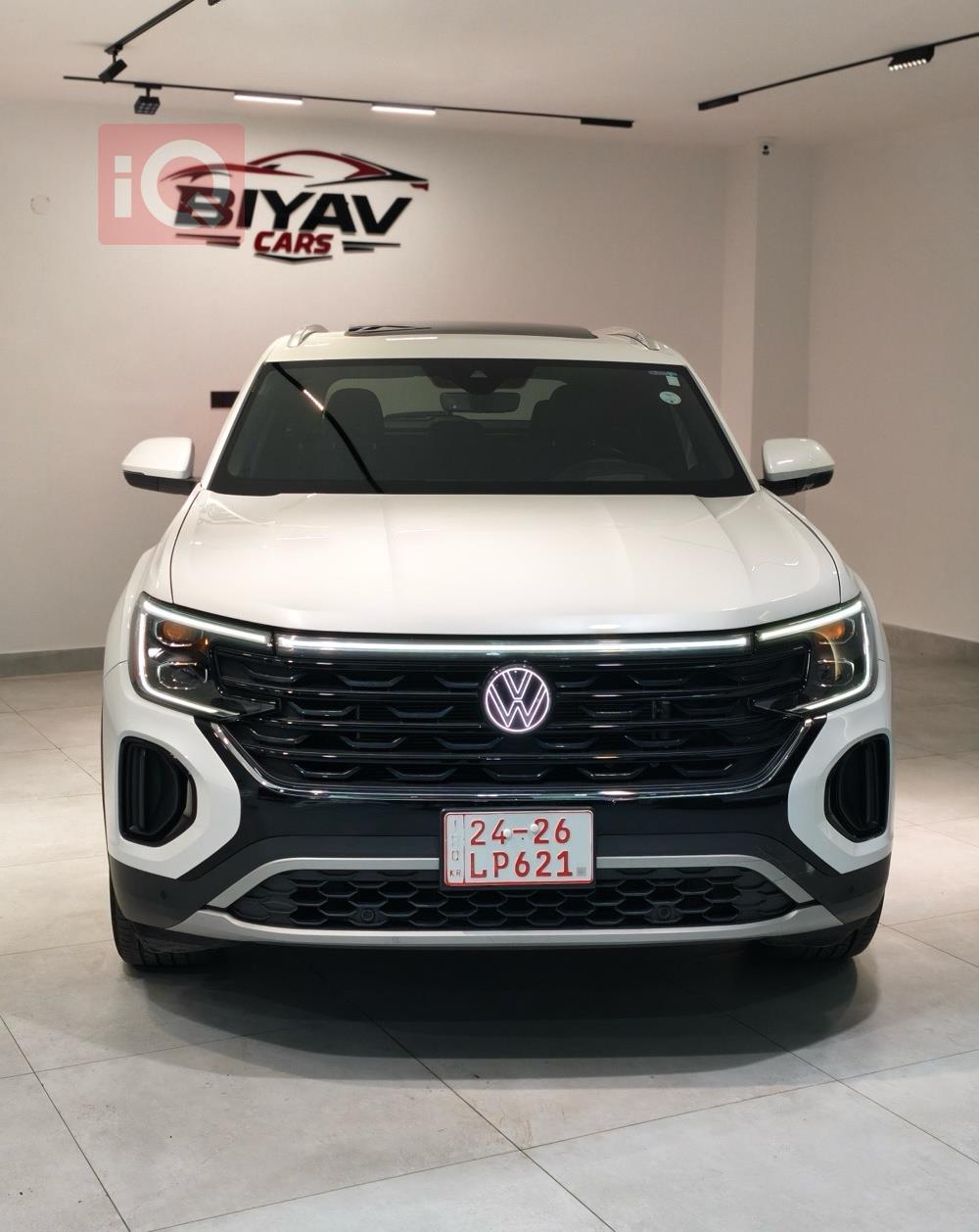 https://cdn.iqcars.iod0cf1aab-a04e-4f9c-8d18-6e392380d392_0.jpg